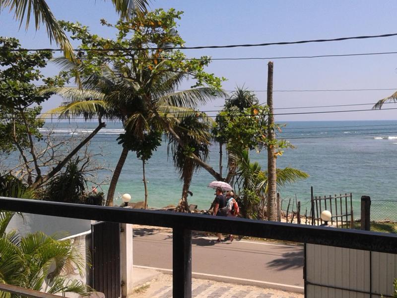 Polhena Coral Reef Resort Матара Экстерьер фото